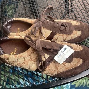Coach brown shoes , brand new size 7.5